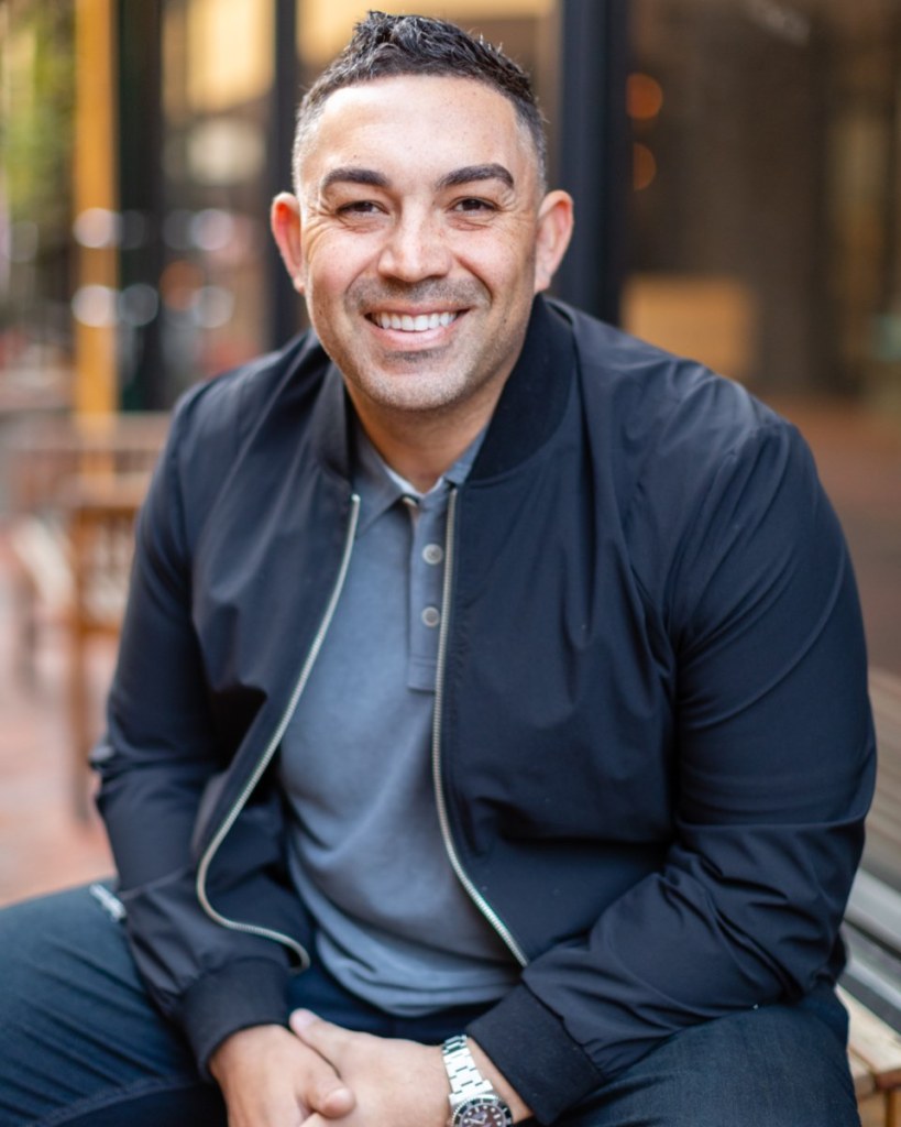 Headshot of Bay Area realtor Vern McCalla