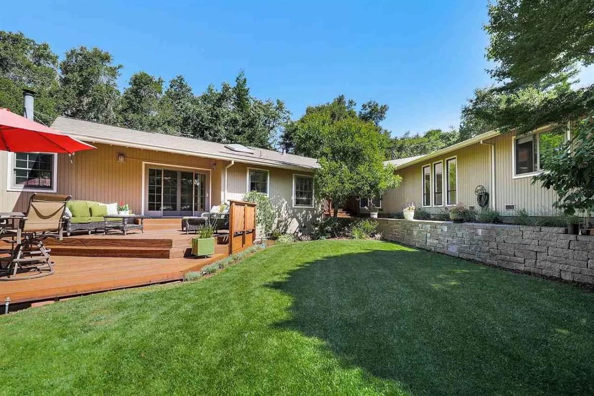 Street view of 3 Soule Rd in Orinda, CA
