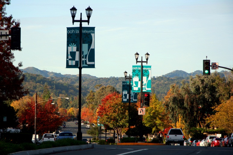 Downtown Lafayette, CA in the fall